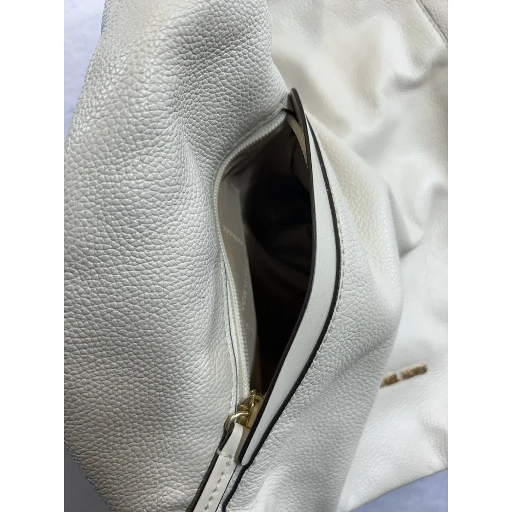 Michael Kors Leather Ivory Pebbled Shoulder Bag Gold Hardware Zip Inner Pockets